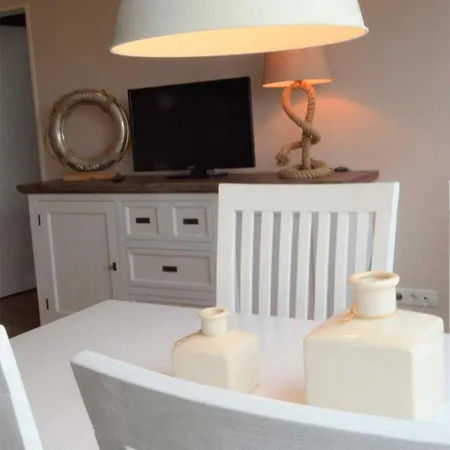Apartament Marina *